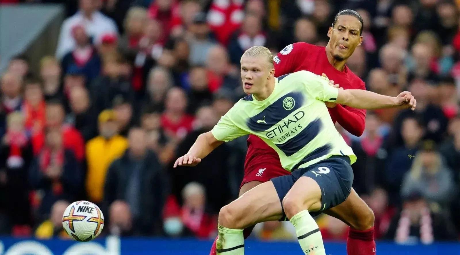 Kaiyun体育官网-法国队带队取胜！，哈兰德重要时刻战术调整观众掌声雷动(哈兰德目前进了多少球)