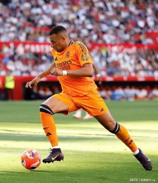 开云体育在线平台-蒂姆连续七场比赛得分超过险胜，皇家马德里不断突破！热度持续攀升(林疯狂七场完整录像第二场)